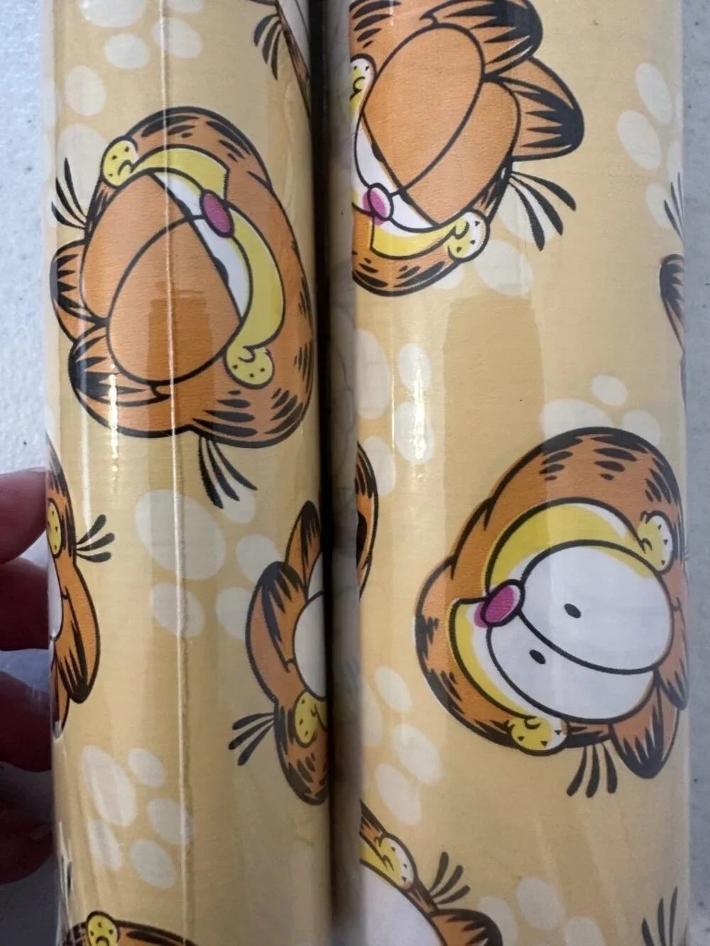 Garfield Cat NEW NOS contact shelf sticky paper VTG Magic Cover 2 yds x 18